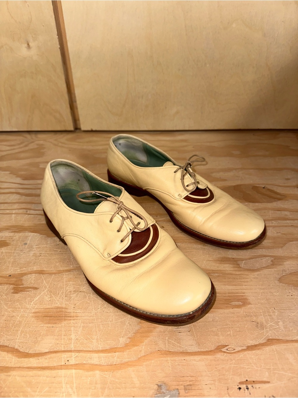 Barneys New York Cream and Brown Lace-Up Flats